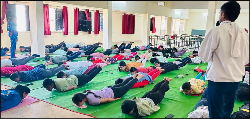 Yoga Trainer in Durg